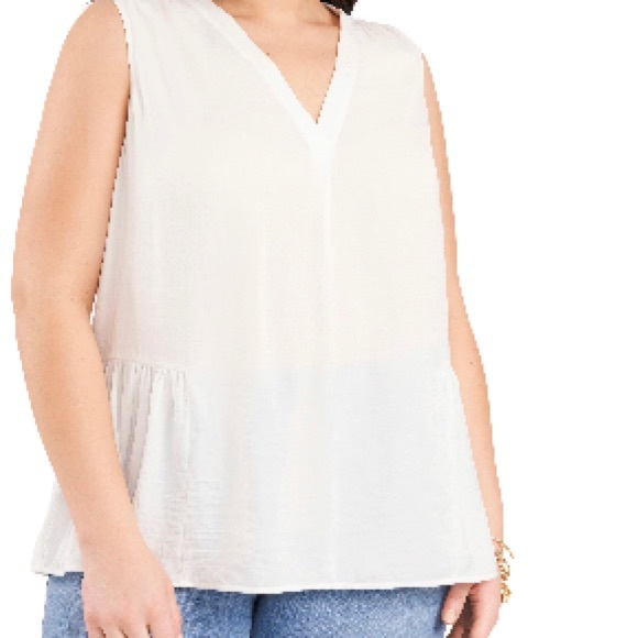 Vince Camuto Tops - Vince Camuto White Peplum Tank 2X